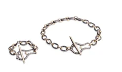 7.5" ALTERNATING GOLD AND GREY TEXTURED HORSESHOE BRACELET