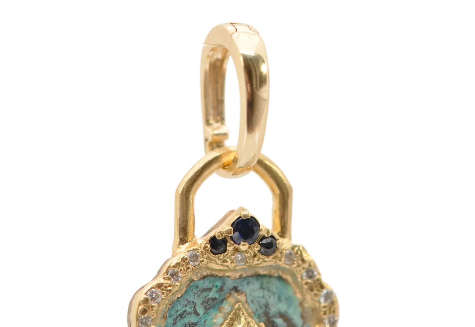 ARTIFACT SHIELD CHARM