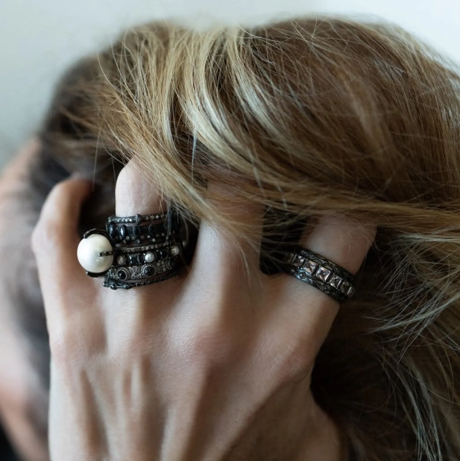 BLACK DIAMOND ROSE CUT STACK RING