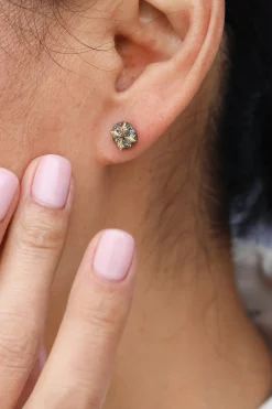 CRIVELLI CROSS STUD EARRINGS