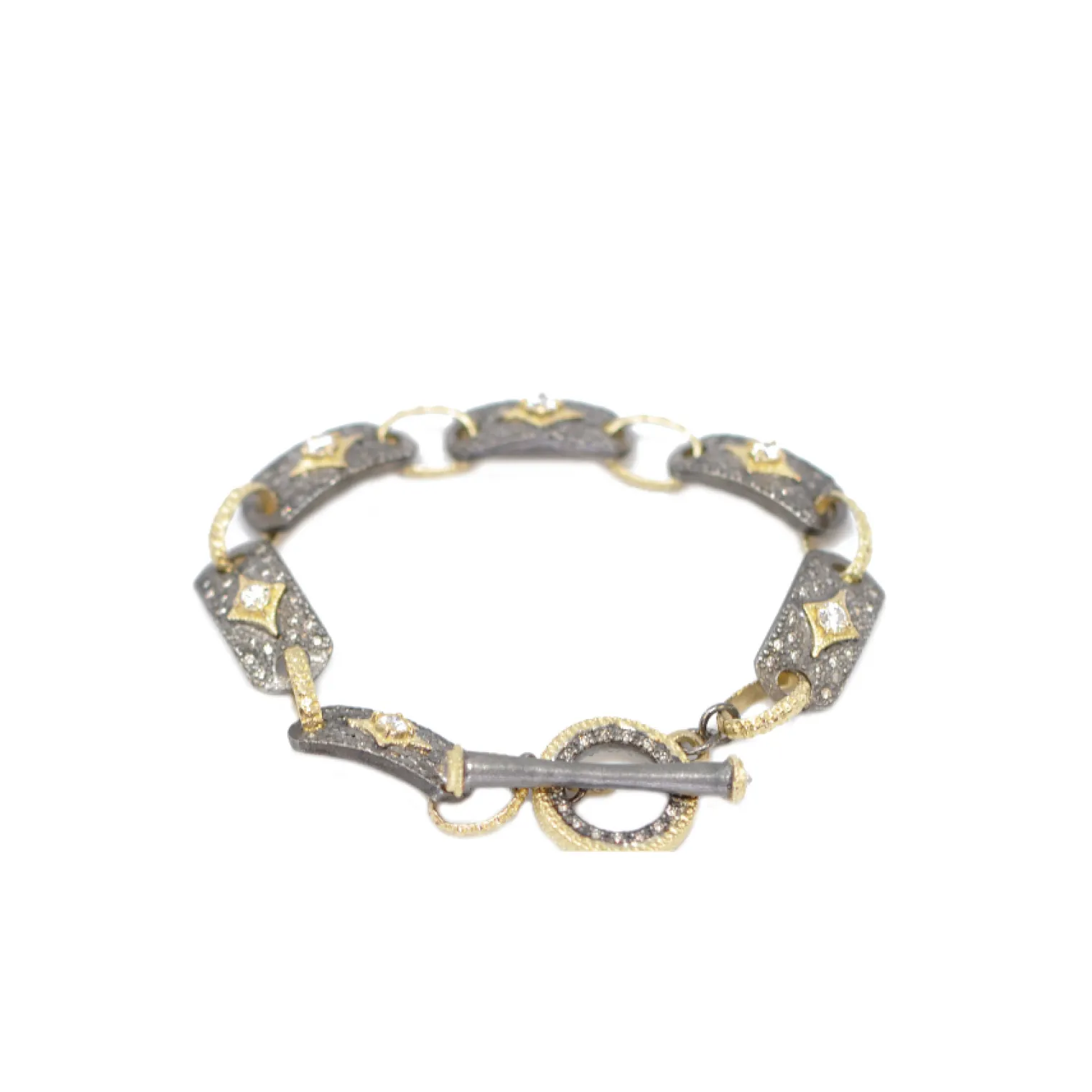 CRIVELLI TEXTURED LINK BRACELET