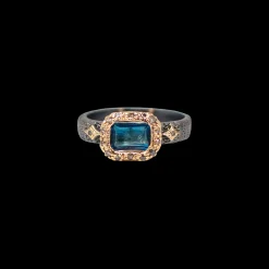 EMERALD TOPAZ RING