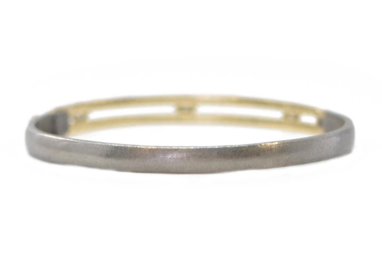 GOLD CRIVELLI HUGGIE BRACELET