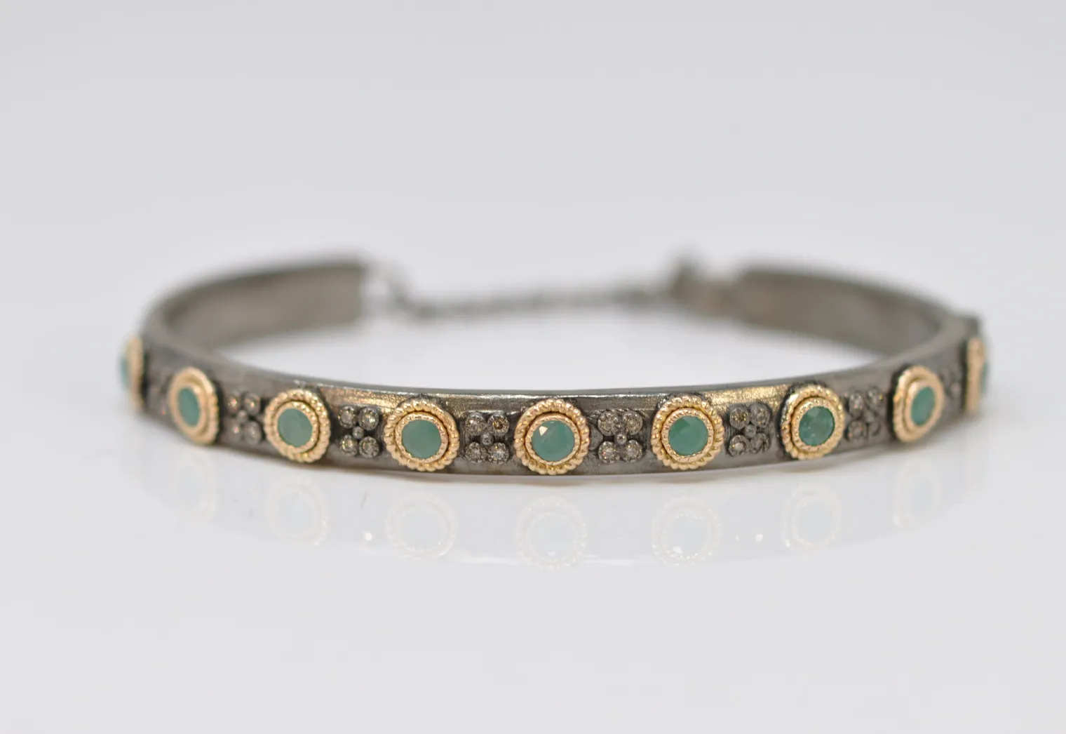 GRANDIDIERITE AND GREY DIAMONDS KICK CUFF BRACELET