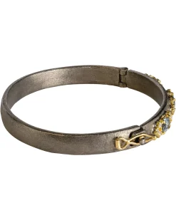 HUGGIE BRACELET WITH GREY SPINEL AND WHITE DIAMONDS