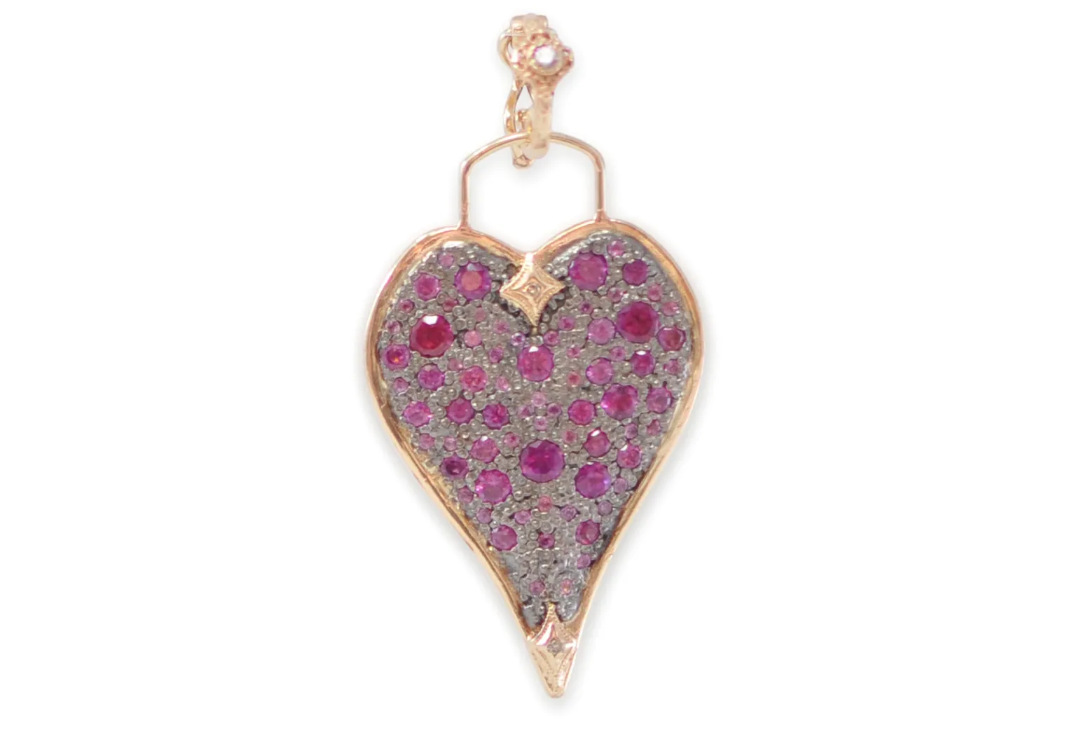 Pave Heart Enhancer
