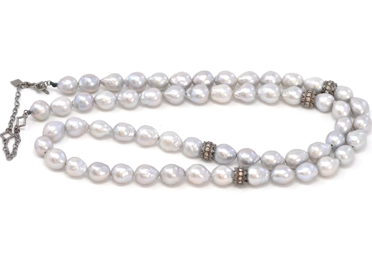 Pearl Beaded Necklace