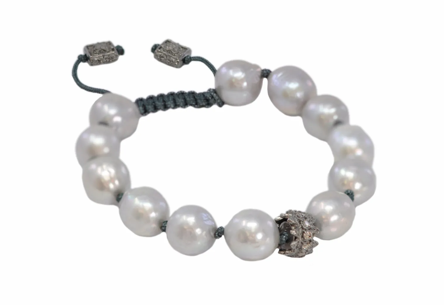 Pearl Beaded Pull Bracelet