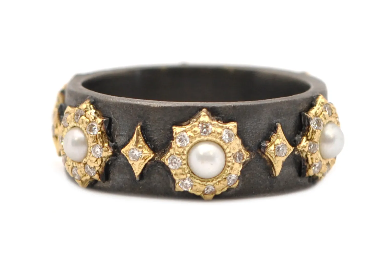PEARL STARBURST STATIONS WIDE BAND RING