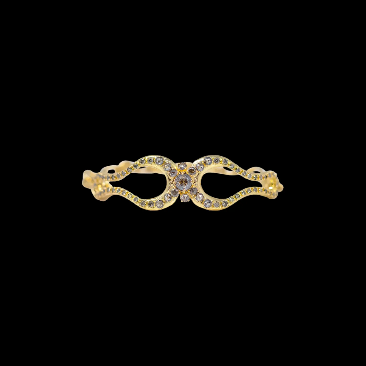 PNAL HORSESHOE LINK BRACELET WITH GREY DIAMONDS